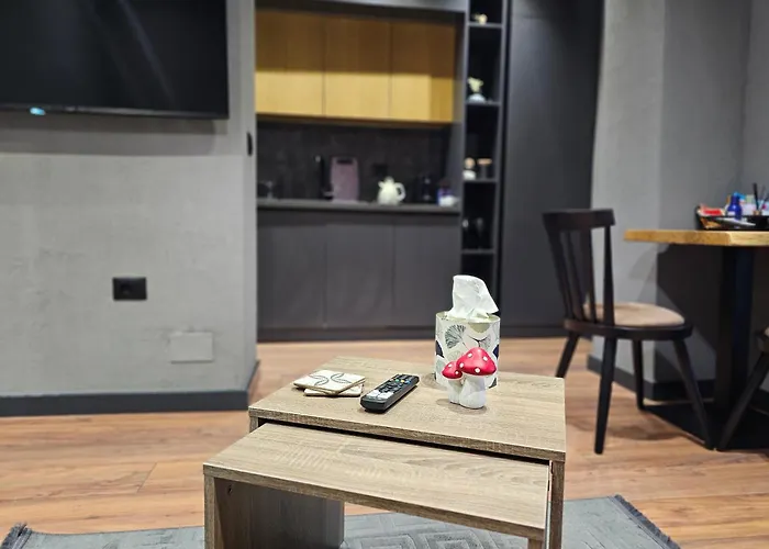 Amafiore * Τίρανα